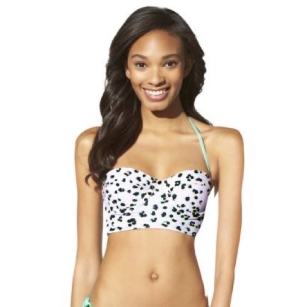 NEW Xhilaration reversible animal print bikini top